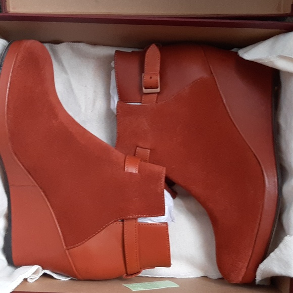 Wolverine 1000 Mile Socialite Demi Wedge Boots (For Women) 8770D-02-size-7.5-M - Picture 4 of 5